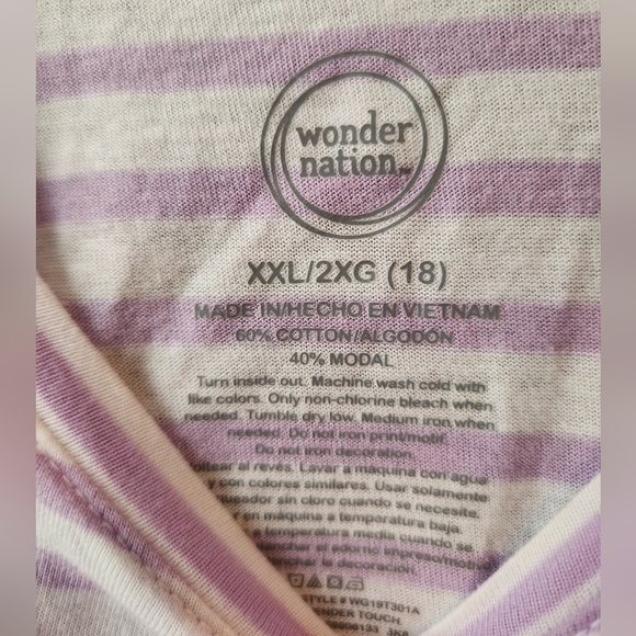 Girls Wonder Nation sequined heart embellished t shirt in lavender~size XXL - Picture 2 of 5